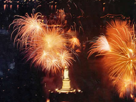 statue of liberty fireworks. Liberty fireworks