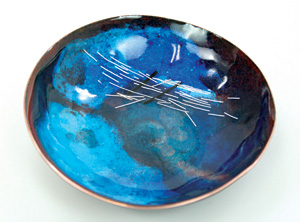 enameled bowl