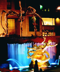Monumental bronze spiders on display at Rockefeller Center